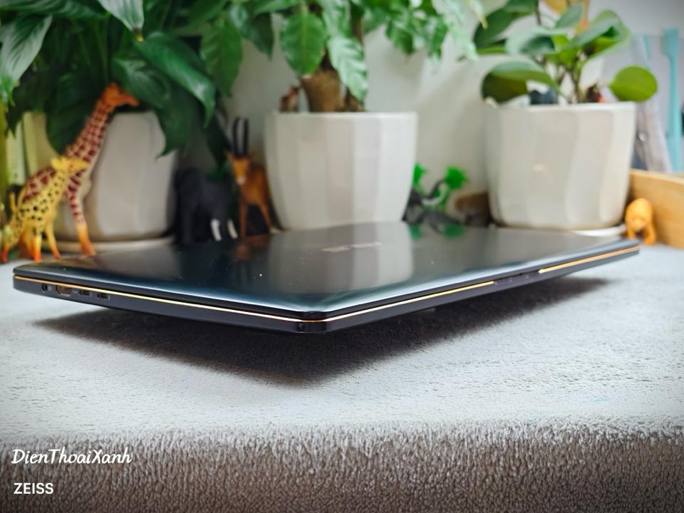 Asus Zenbook Pro 15 16/512G - 560NG-duoc-ban-tai-Điện Thoại Xanh