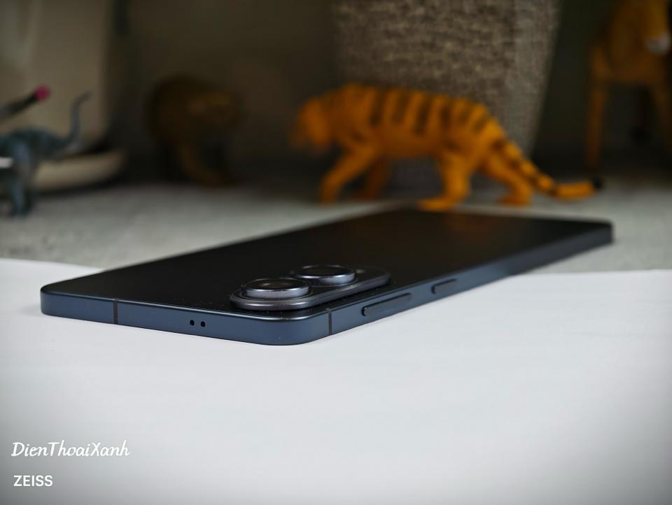 Samsung Galaxy S25 edge 12/256G - 62760-duoc-ban-tai-Điện Thoại Xanh