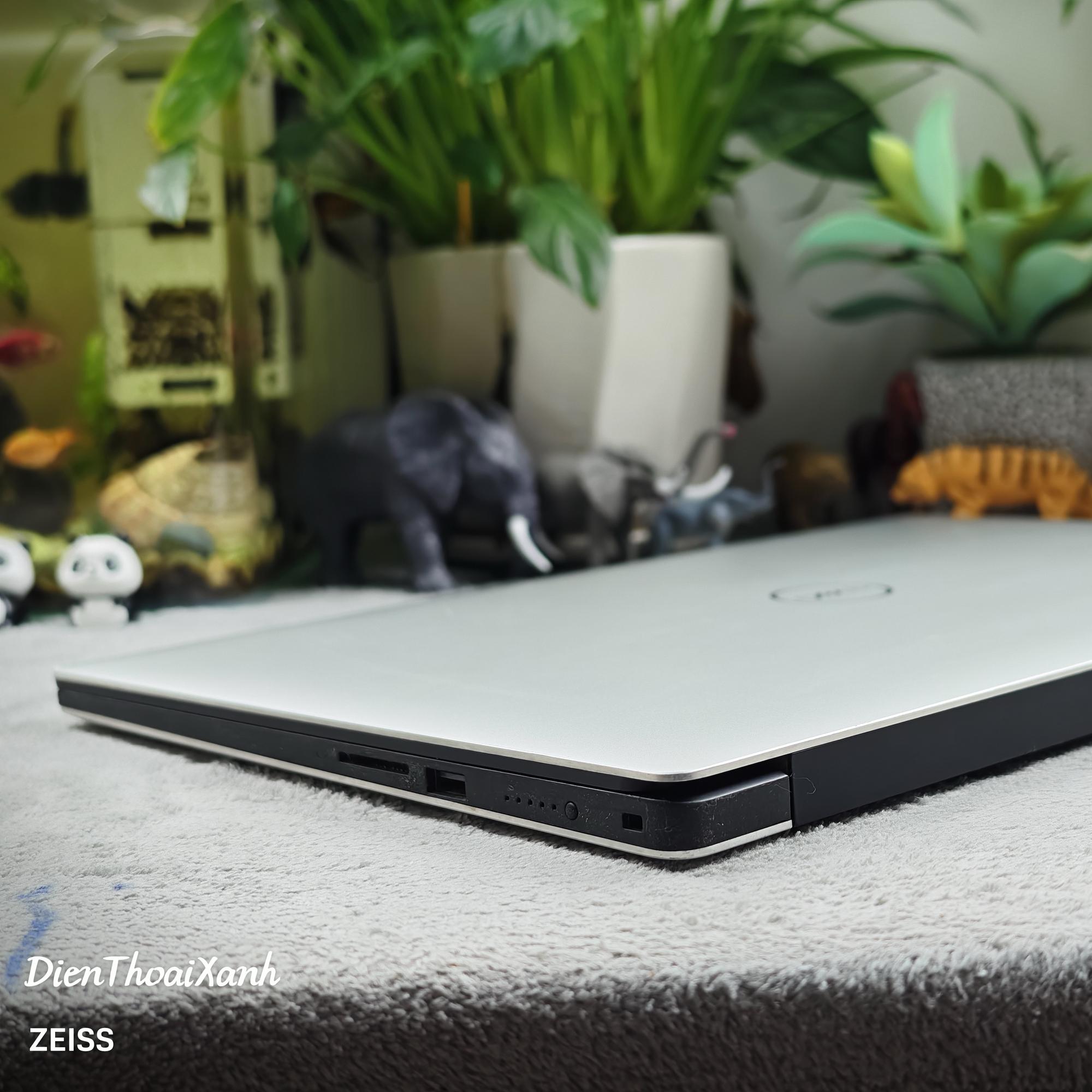 Dell XPS 15 7590 32/1TB - CX0Z2-duoc-ban-tai-Điện Thoại Xanh