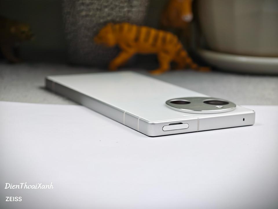 Sharp Aquos R9 12/256G - 26991-duoc-ban-tai-Điện Thoại Xanh