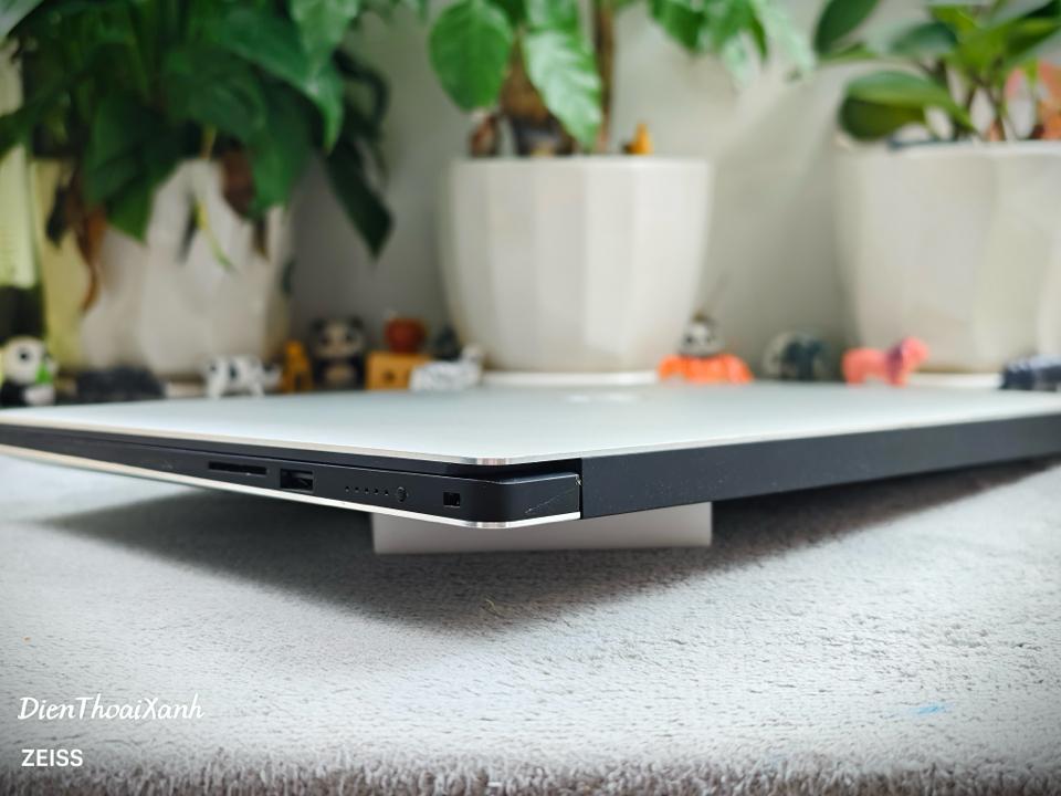 Dell XPS 15 9570 16/512G - CM2X2-duoc-ban-tai-Điện Thoại Xanh