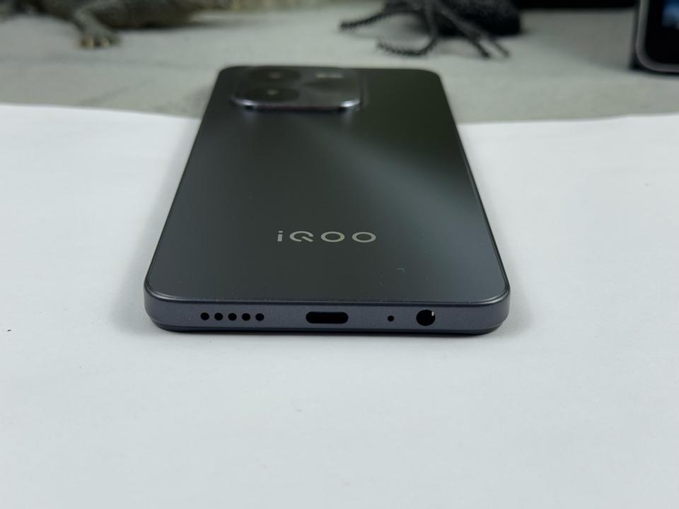IQOO Z9x 8/128G - 92990-duoc-ban-tai-Điện Thoại Xanh