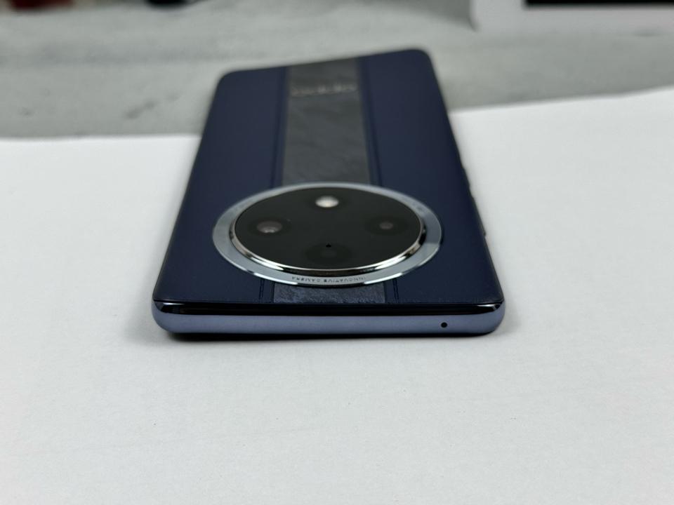 OPPO A3 Pro 5G 12/256G - 12197-duoc-ban-tai-Điện Thoại Xanh