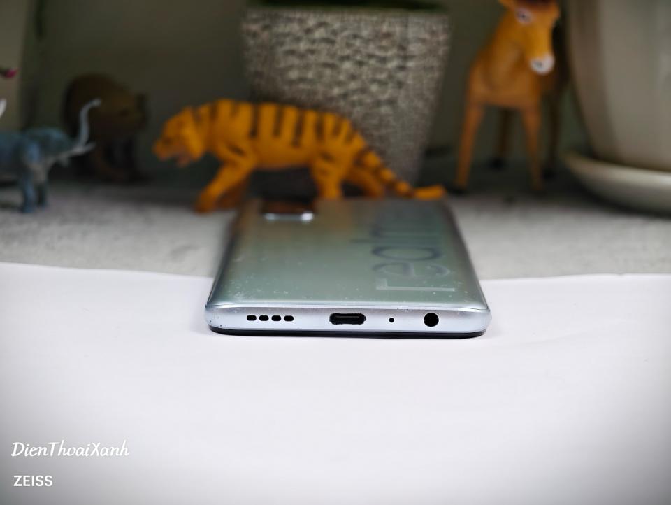 Realme Q2 6/128G - 67373-duoc-ban-tai-Điện Thoại Xanh