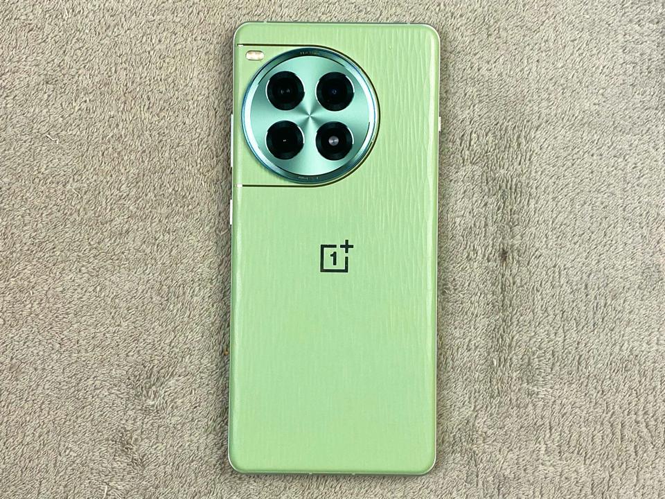 OnePlus Ace 3 Pro 12/256G - (78998,11054,20076)-duoc-ban-tai-Điện Thoại Xanh