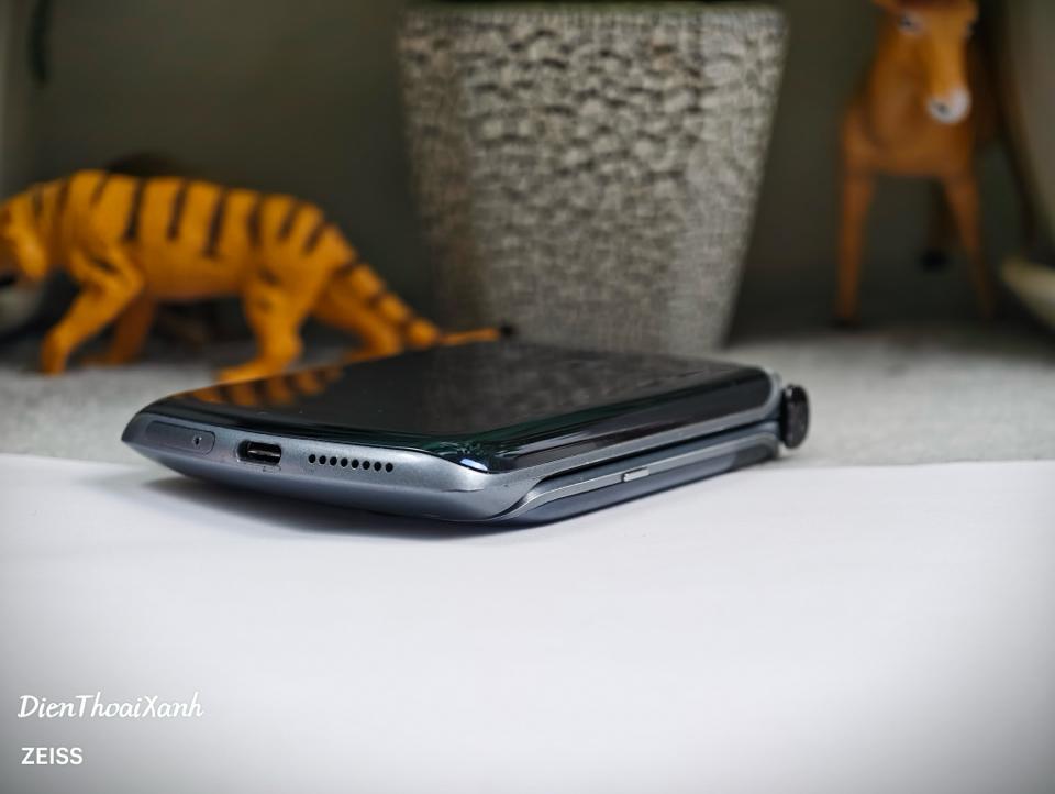 Moto Razr 5G 2020 256G - 77573-duoc-ban-tai-Điện Thoại Xanh