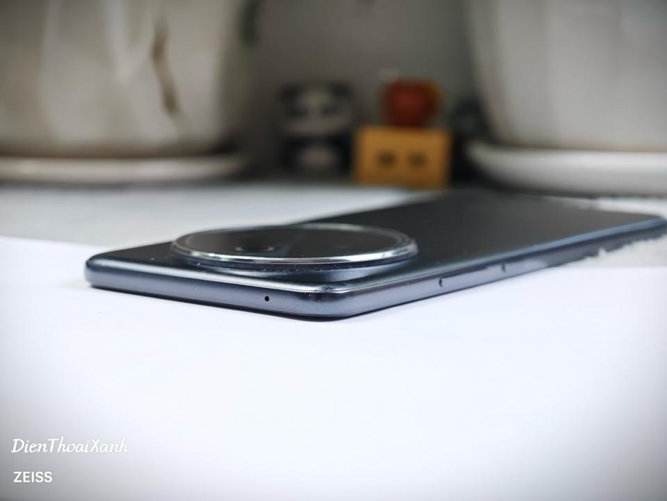 Vivo Y300 Pro 8/128G - 48879-duoc-ban-tai-Điện Thoại Xanh