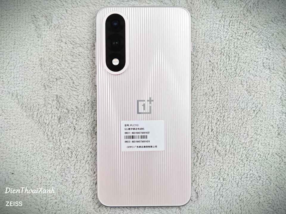 OnePlus Ace 5 Ultra 12/256G - 91432-duoc-ban-tai-Điện Thoại Xanh