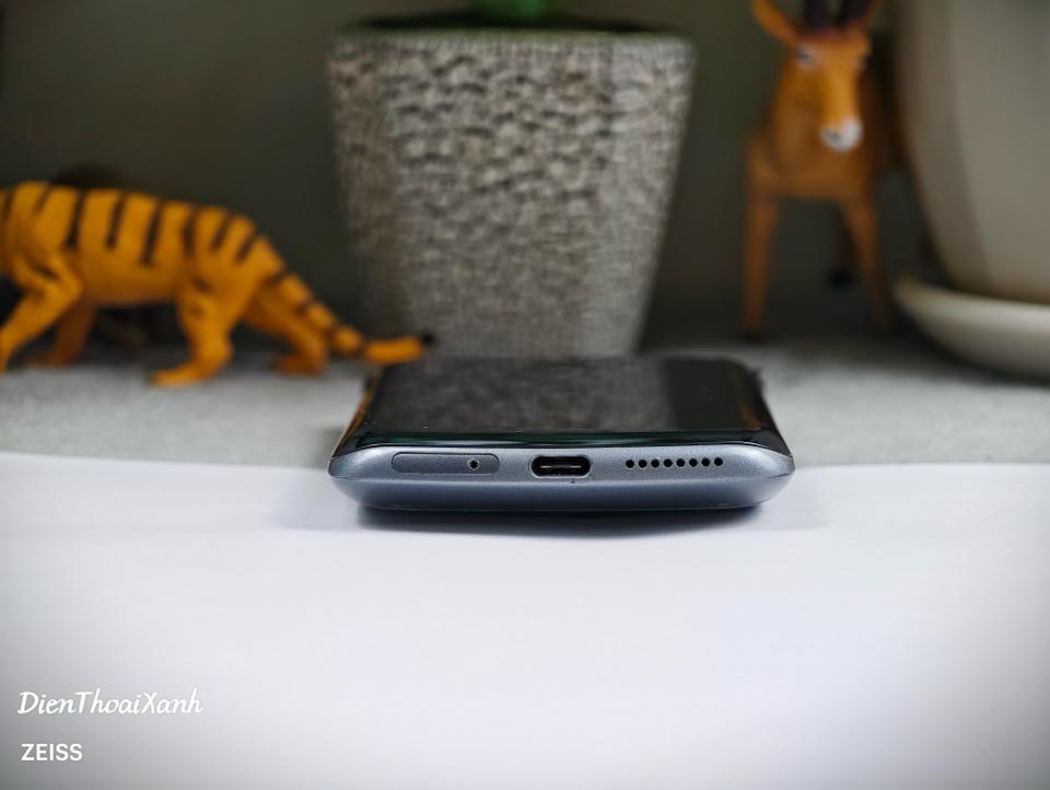 Moto Razr 5G 2020 256G - 77573-duoc-ban-tai-Điện Thoại Xanh