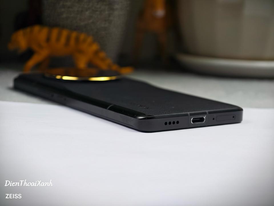 Xiaomi 13 Ultra 12/256G - 71225-duoc-ban-tai-Điện Thoại Xanh