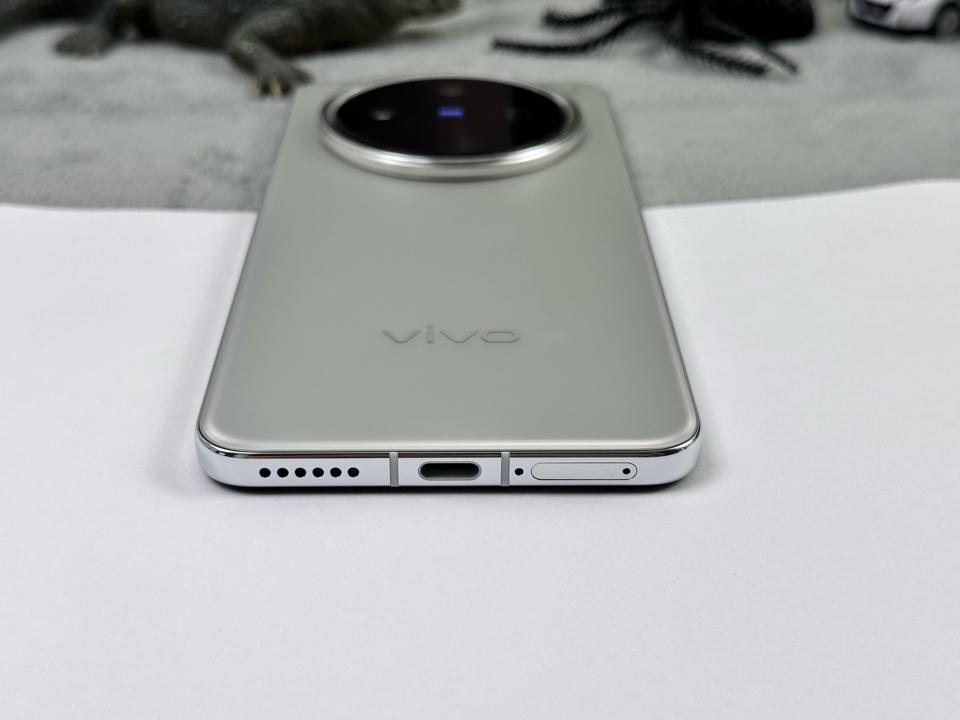 A. Vivo X200 12/512G - 05696-duoc-ban-tai-Điện Thoại Xanh