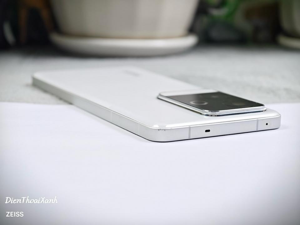 Realme GT6 12/256G - 85876-duoc-ban-tai-Điện Thoại Xanh