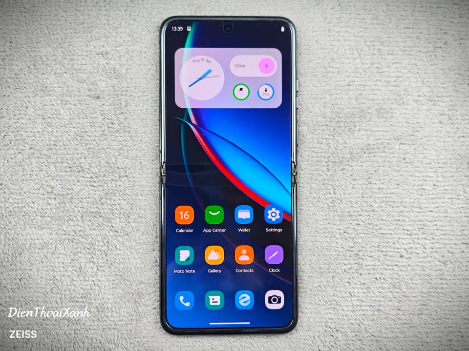 Moto Razr 40 Ultra 8/256G - 63553-duoc-ban-tai-Điện Thoại Xanh