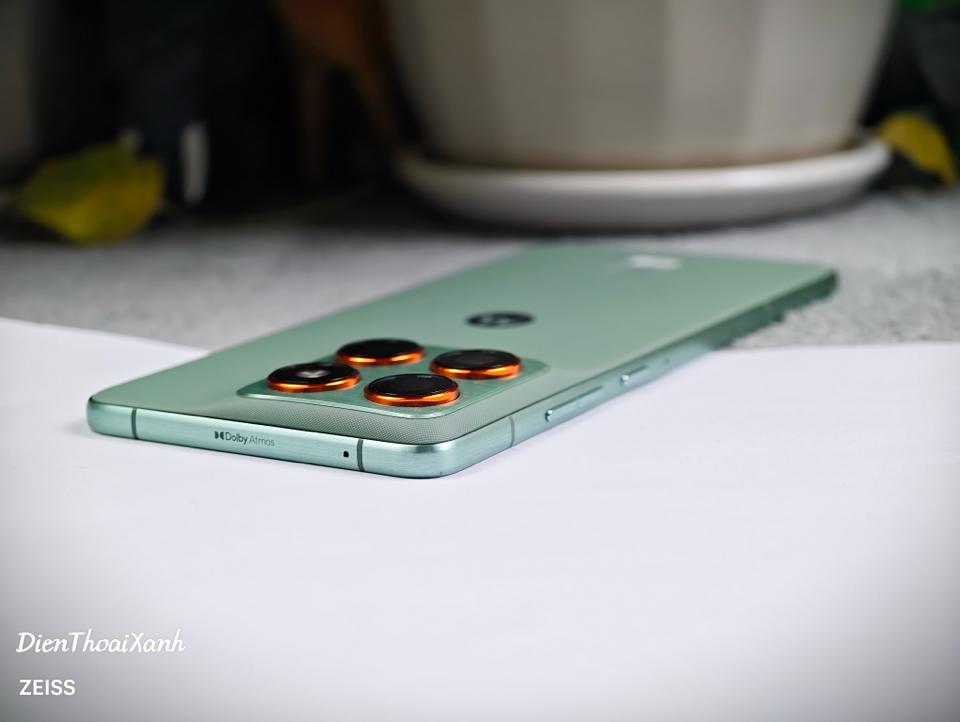 Motorola X70 Air 12/256G - 99935-duoc-ban-tai-Điện Thoại Xanh