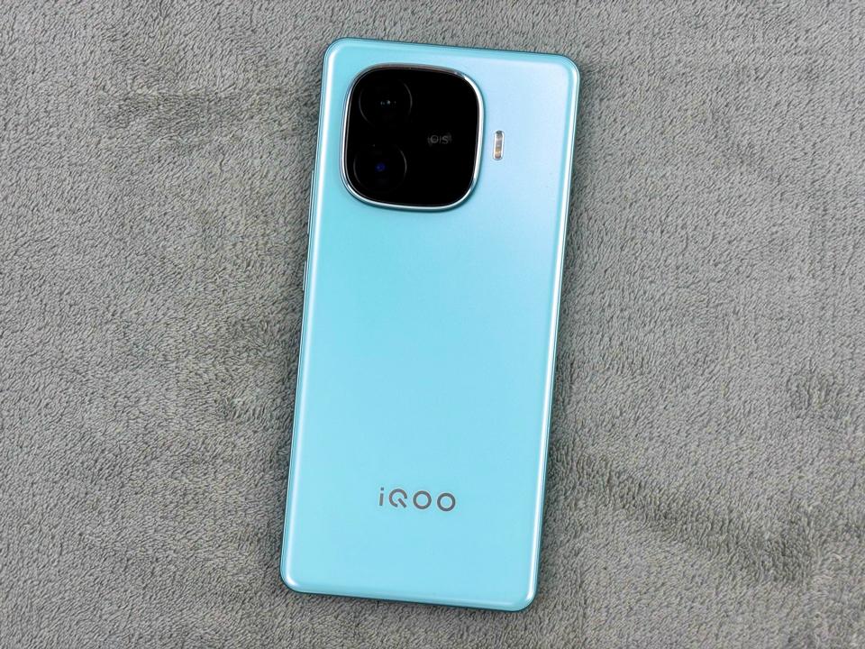 IQOO Z9 Turbo 12/256G - 67573-duoc-ban-tai-Điện Thoại Xanh