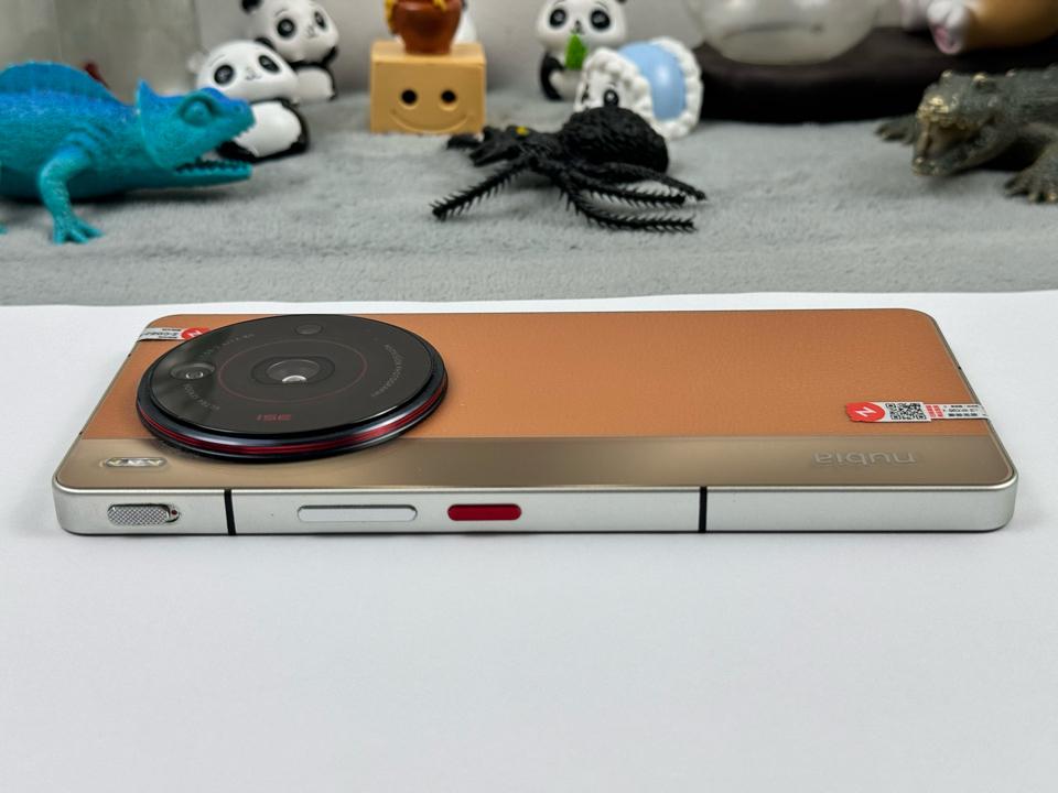 Nubia Z50s Pro 12/256G - 75498-duoc-ban-tai-Điện Thoại Xanh