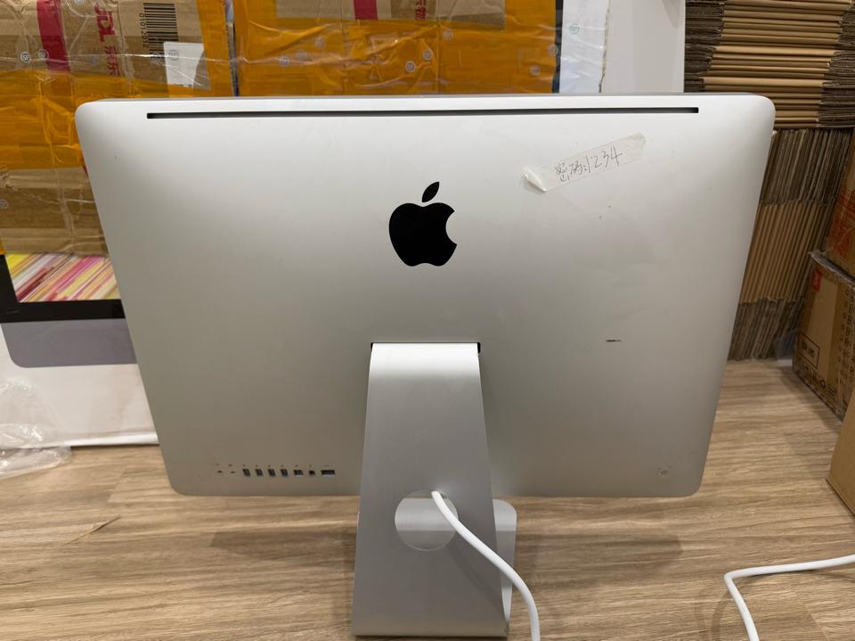 iMac 21.5 inch A1311 - UDHJR-duoc-ban-tai-Điện Thoại Xanh