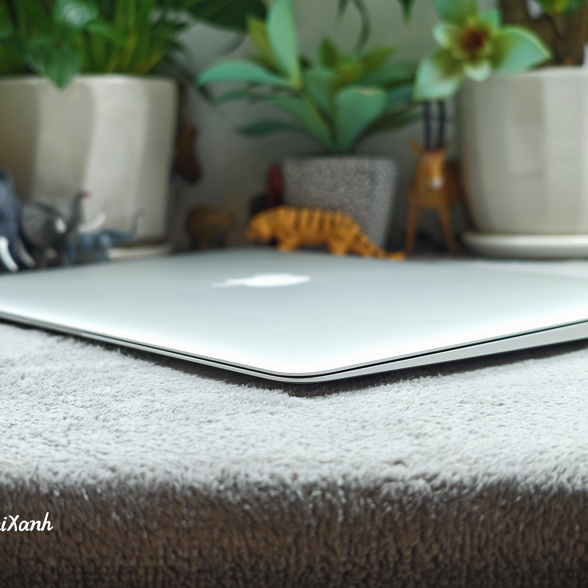 Macbook Air 13 2017 8/128G - TJ1WK-duoc-ban-tai-Điện Thoại Xanh
