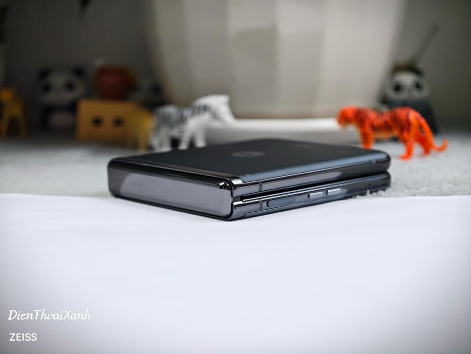 Moto Razr 40 Ultra 8/256G - 28410-duoc-ban-tai-Điện Thoại Xanh