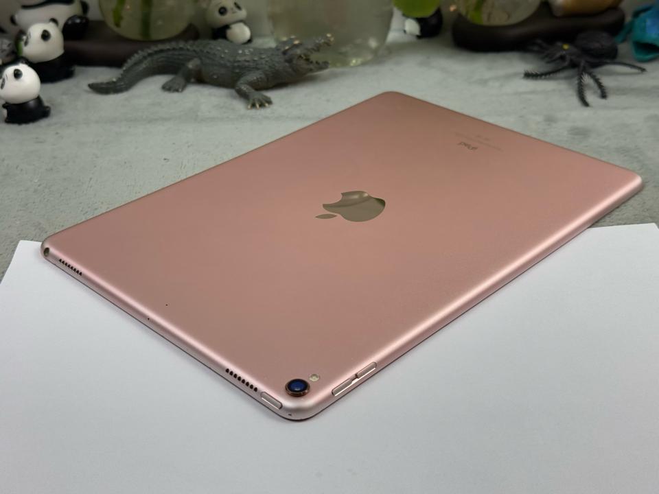 iPad Pro 10.5 64G 2017 - 6J28N-duoc-ban-tai-Điện Thoại Xanh