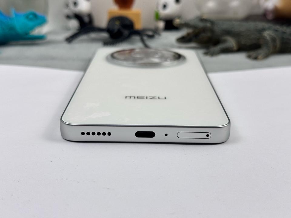 Meizu Lucky08 8/256G - 00883-duoc-ban-tai-Điện Thoại Xanh