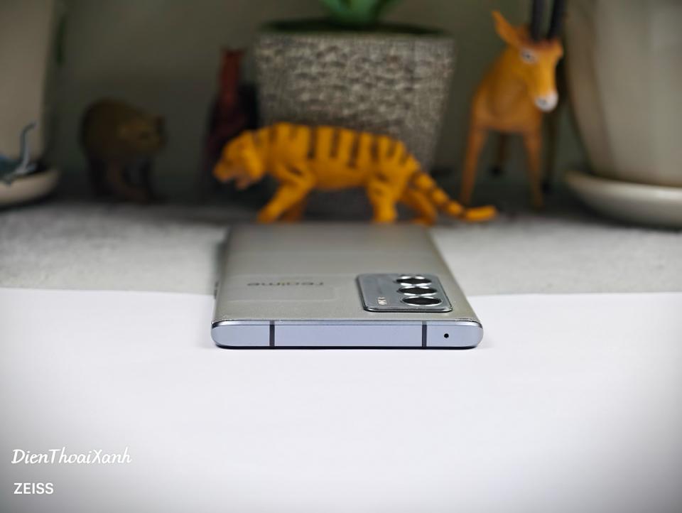 Realme GT Master Explorer Edition 12/256G - 68015-duoc-ban-tai-Điện Thoại Xanh