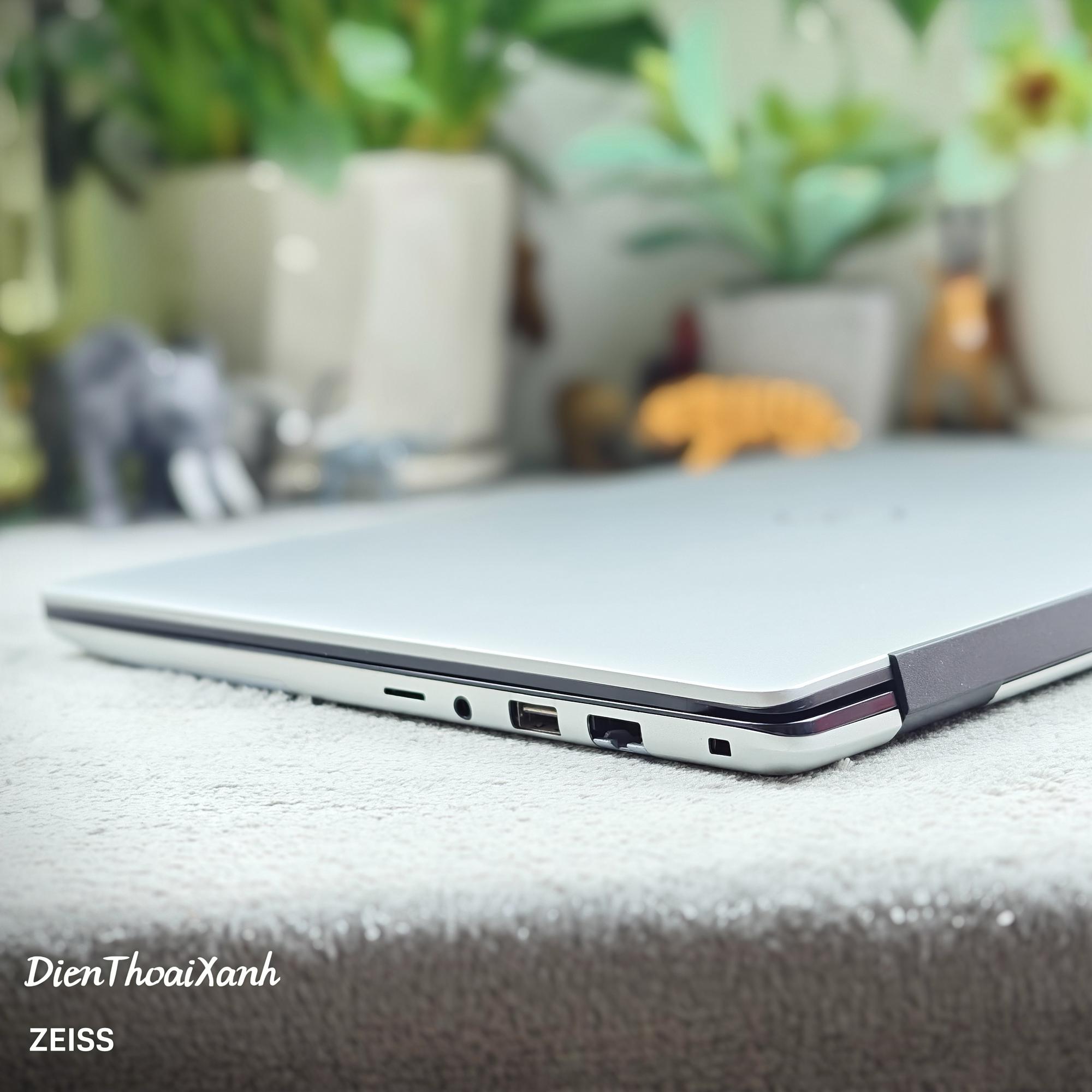 Dell Vostro 5590 8/256G - TXNT2-duoc-ban-tai-Điện Thoại Xanh