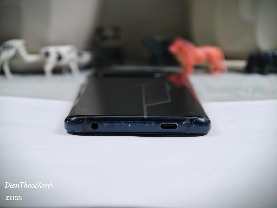 Asus ROG Phone 6 16/512G - 04114-duoc-ban-tai-Điện Thoại Xanh
