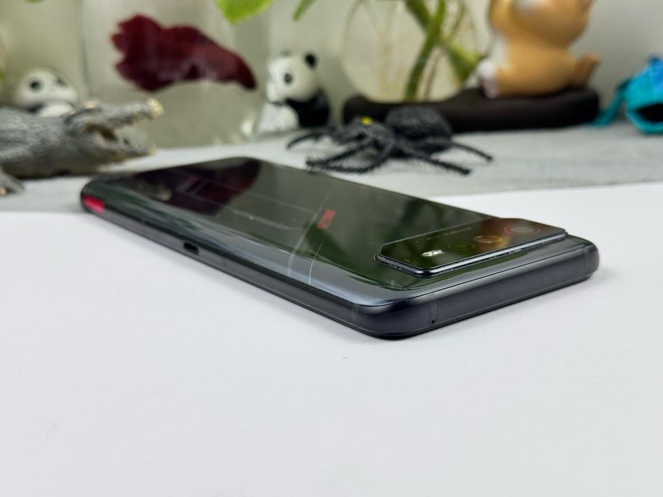 Asus ROG Phone 6 12/128G - 66774-duoc-ban-tai-Điện Thoại Xanh