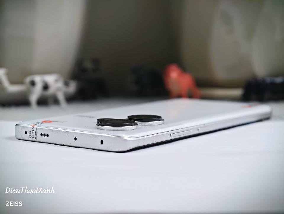 Redmi Note 13 Pro+ 12/256G - 40703-duoc-ban-tai-Điện Thoại Xanh