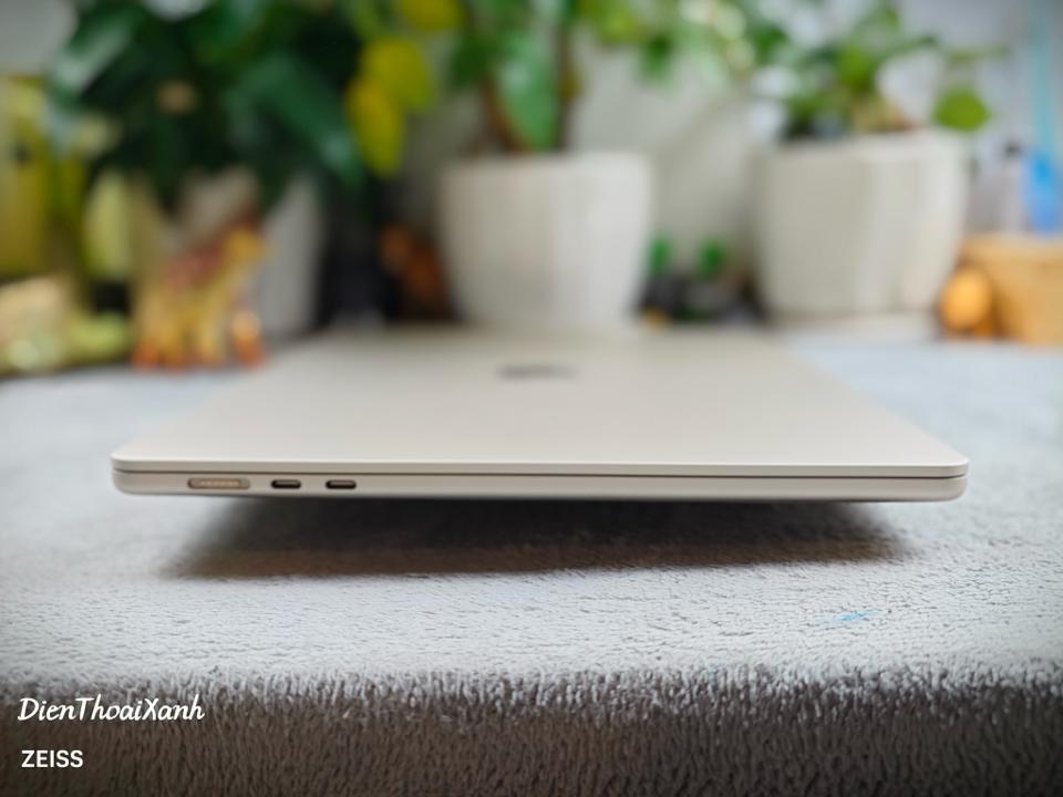 Macbook Air 15 M3 8/256G - 6L3KJ-duoc-ban-tai-Điện Thoại Xanh