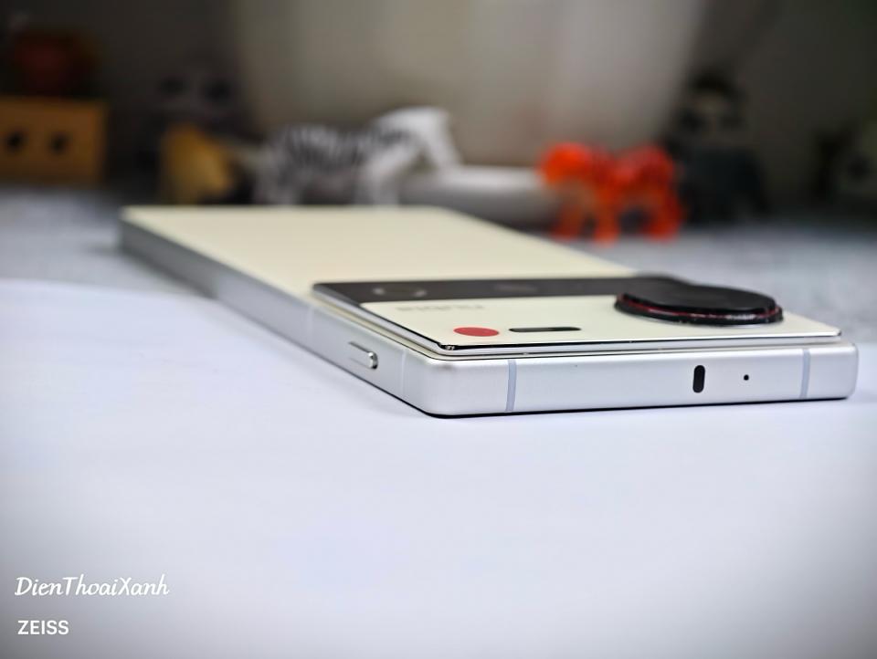 Nubia Z70 Ultra 16/512G - 15880-duoc-ban-tai-Điện Thoại Xanh