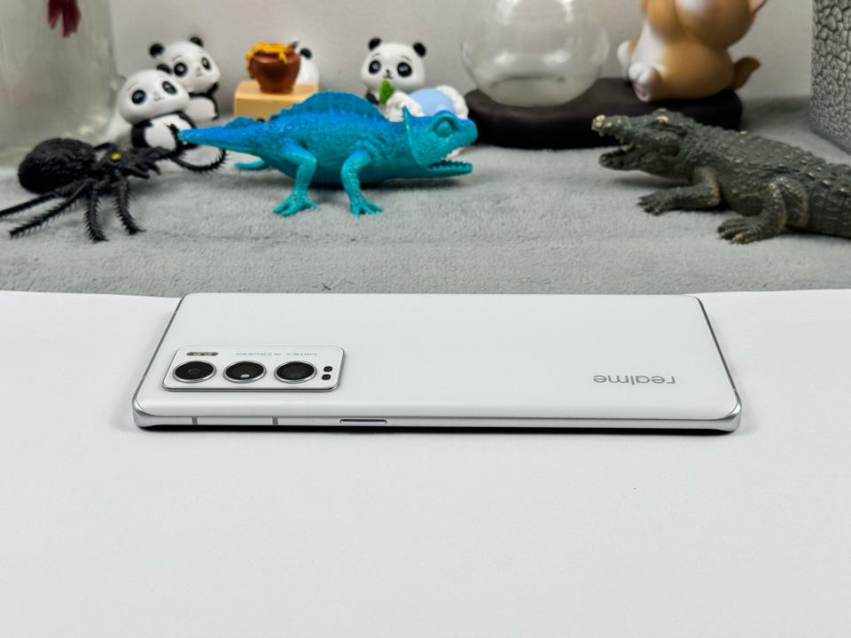 Realme GT Master Explorer Edition 8/128G - 44093-duoc-ban-tai-Điện Thoại Xanh