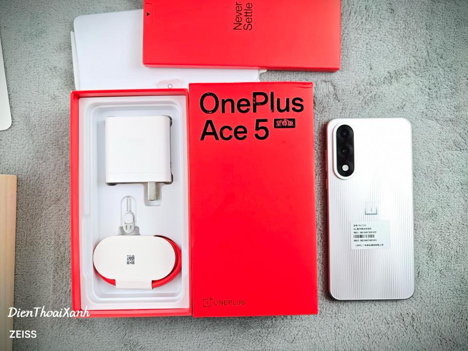 OnePlus Ace 5 Ultra 12/256G - 91432-duoc-ban-tai-Điện Thoại Xanh