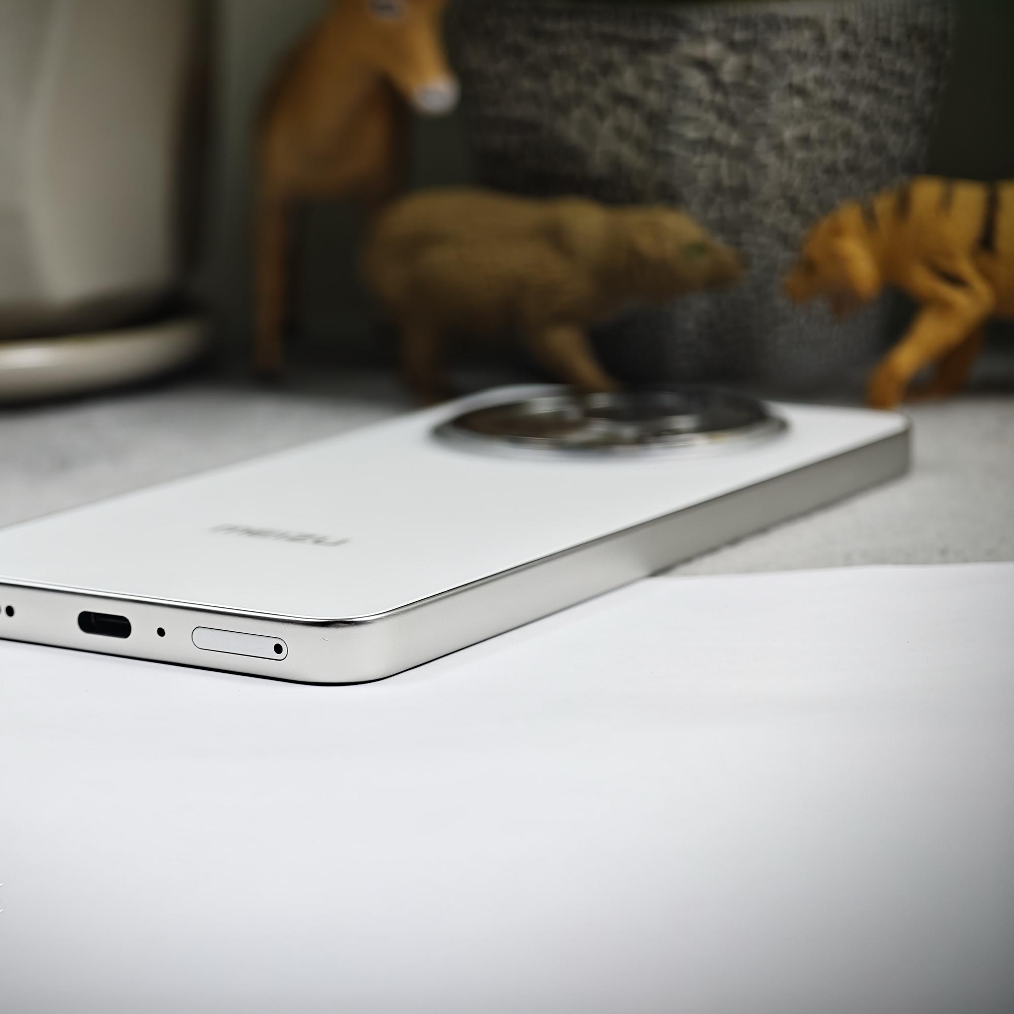 Meizu Lucky 08 8/256G - 57423-duoc-ban-tai-Điện Thoại Xanh