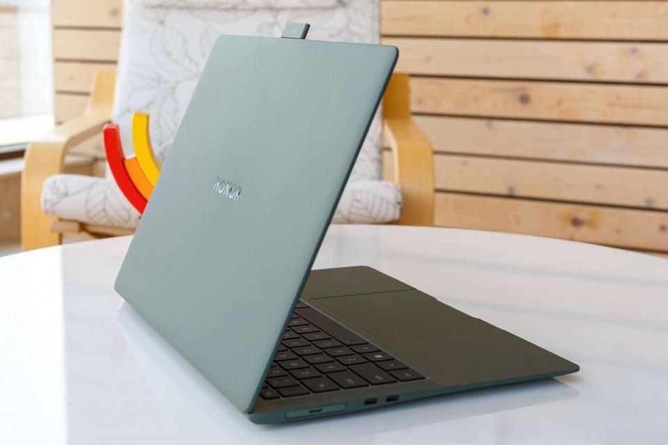 Honor MagicBook Art 14 2025 32/1T - 00534-duoc-ban-tai-Điện Thoại Xanh