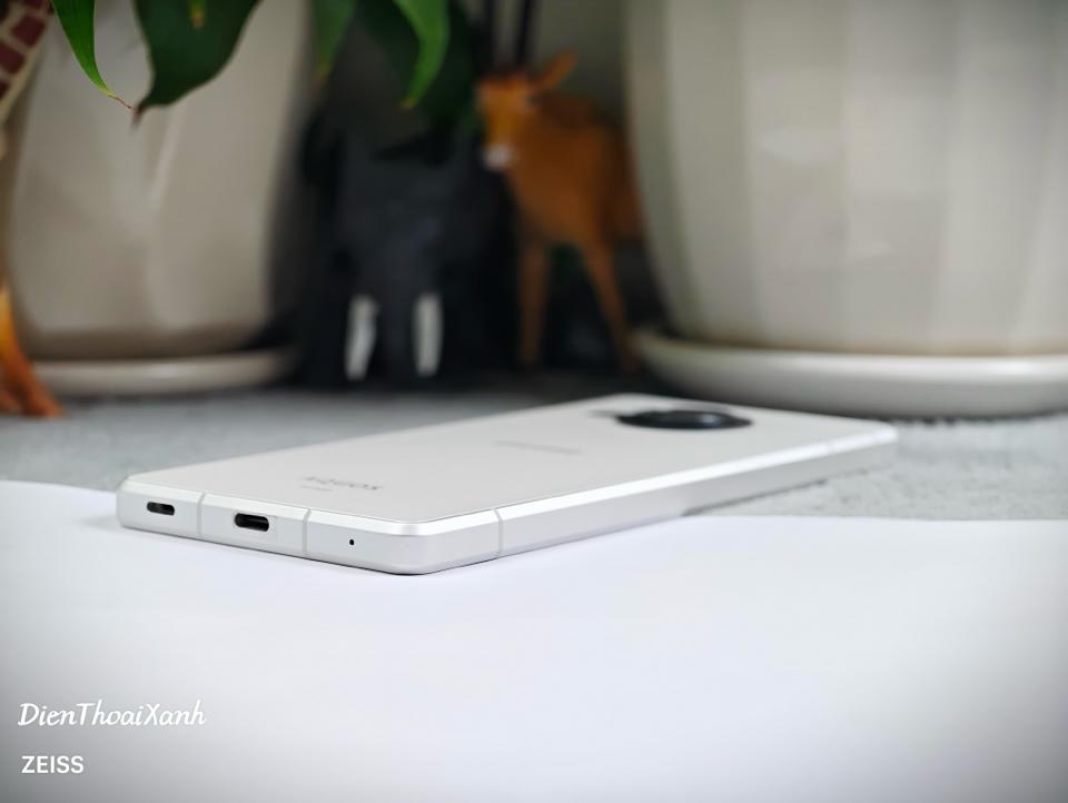 Sharp Aquos R8 8/256G - 85457-duoc-ban-tai-Điện Thoại Xanh