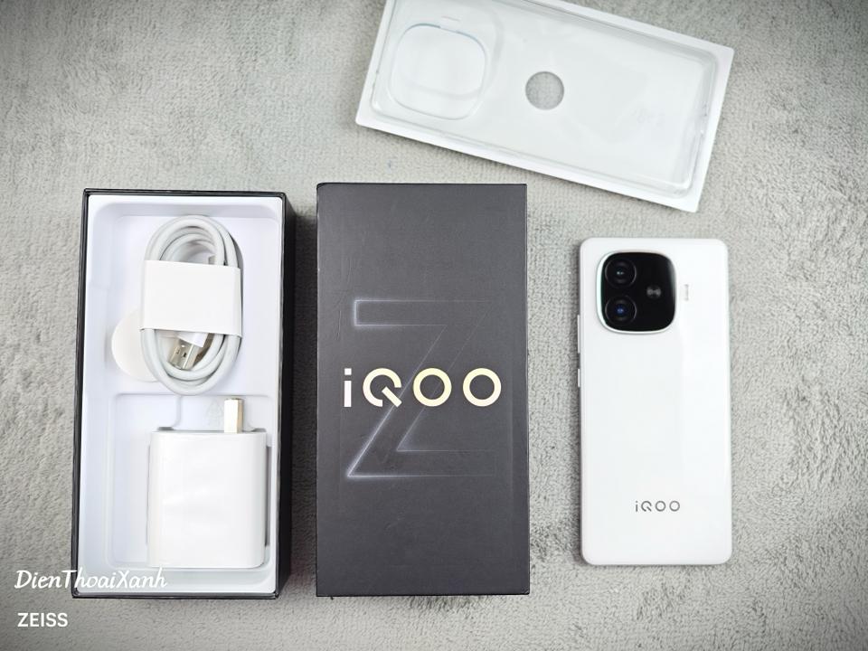 iQOO Z9 Turbo 12/256G - 89712-duoc-ban-tai-Điện Thoại Xanh