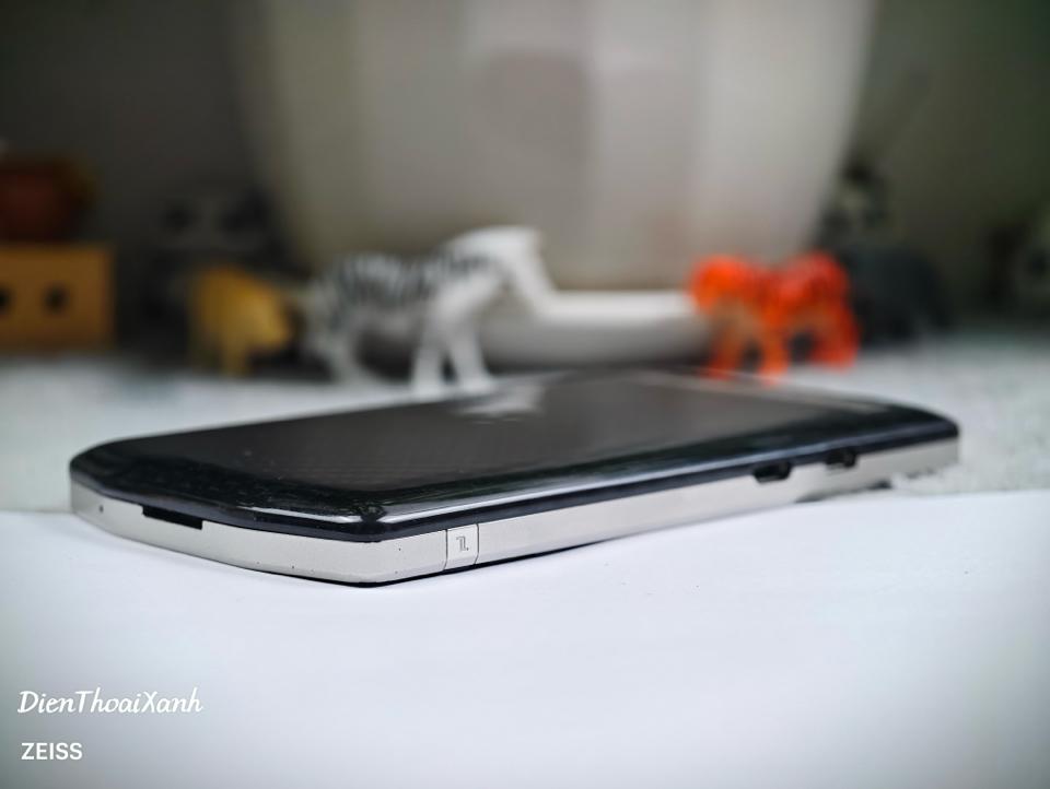 BlackBerry Porsche Design P9983 64G - 11709-duoc-ban-tai-Điện Thoại Xanh