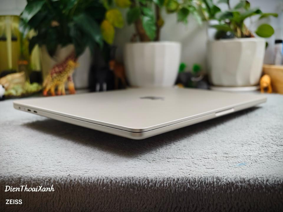 Macbook Air 15 M3 8/256G - 6L3KJ-duoc-ban-tai-Điện Thoại Xanh