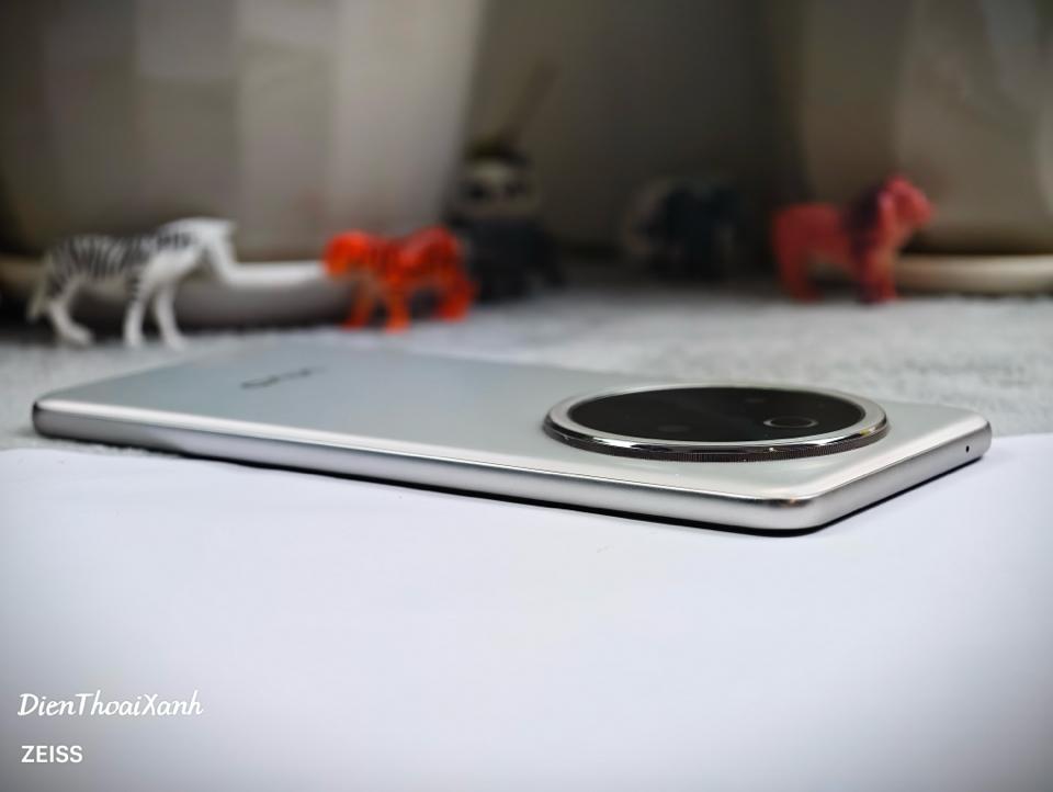Vivo Y300 Pro 8/128G - 40133-duoc-ban-tai-Điện Thoại Xanh