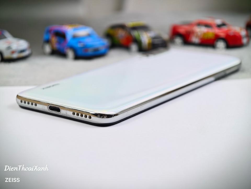 Xiaomi CC9e 6/64G - 62116-duoc-ban-tai-Điện Thoại Xanh
