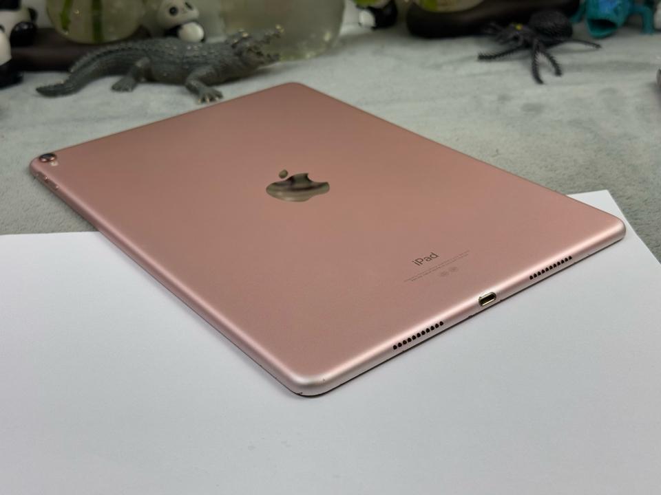 iPad Pro 10.5 64G 2017 - 6J28N-duoc-ban-tai-Điện Thoại Xanh