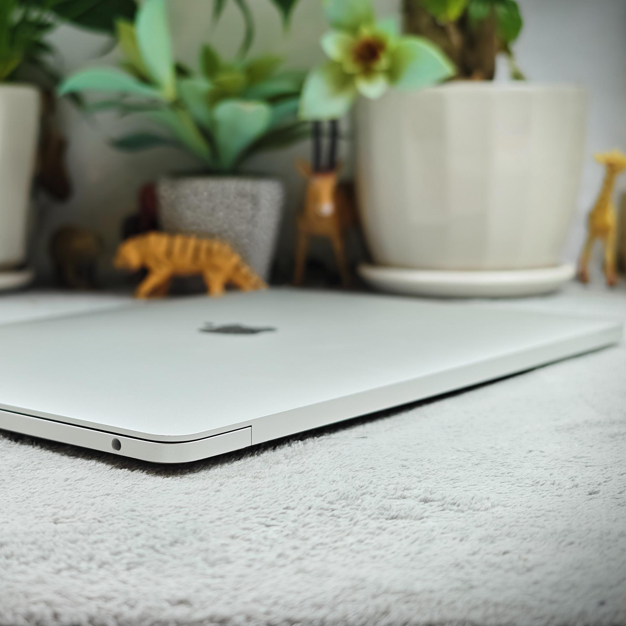 Macbook Pro 13 2017 8/128G - THV2J-duoc-ban-tai-Điện Thoại Xanh