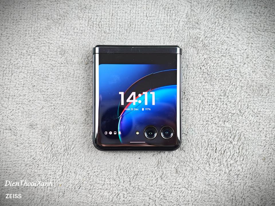 Motorola Razr 40 Ultra 12/256G - 16967-duoc-ban-tai-Điện Thoại Xanh