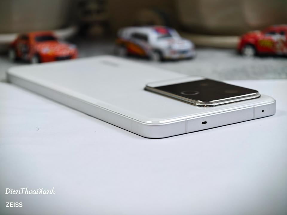 Realme GT6 12/256G - 07992-duoc-ban-tai-Điện Thoại Xanh