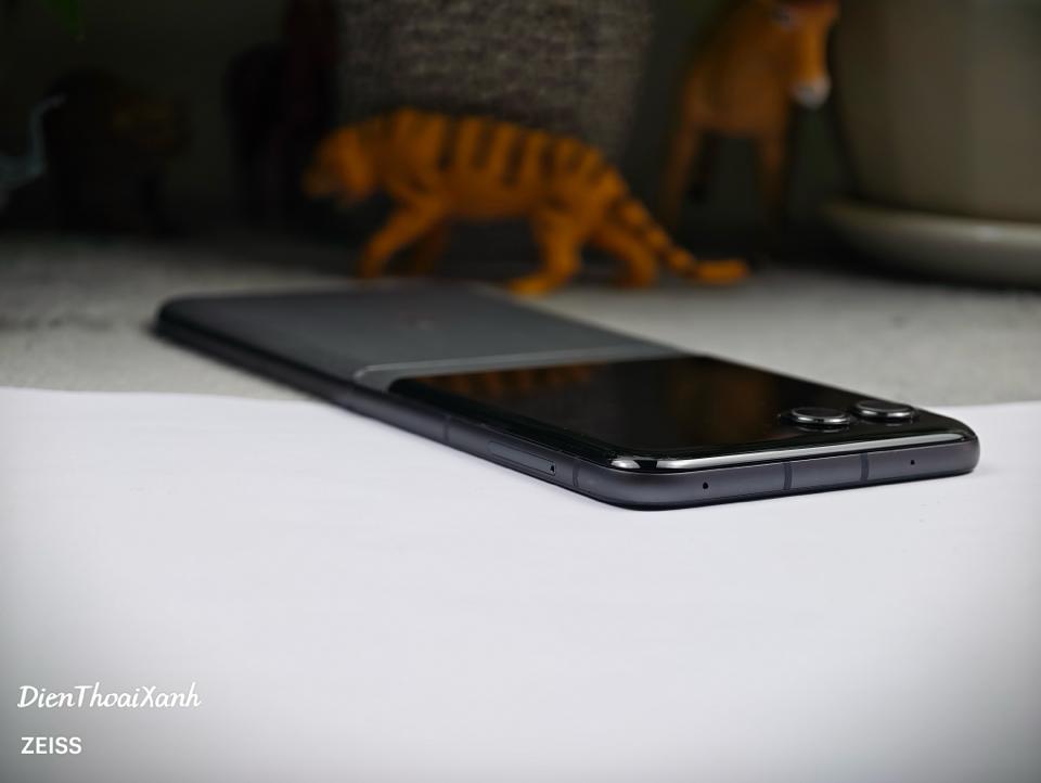 Moto Razr 50 8/256G - 09179-duoc-ban-tai-Điện Thoại Xanh