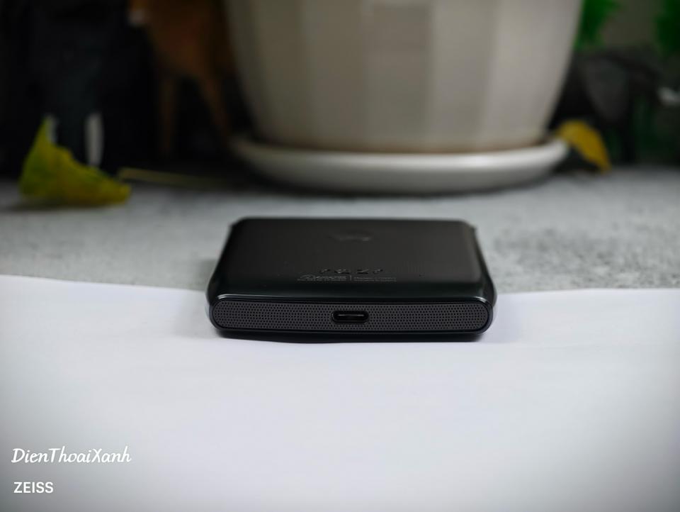 Motorola Razr 2019 6/128G - 97465-duoc-ban-tai-Điện Thoại Xanh