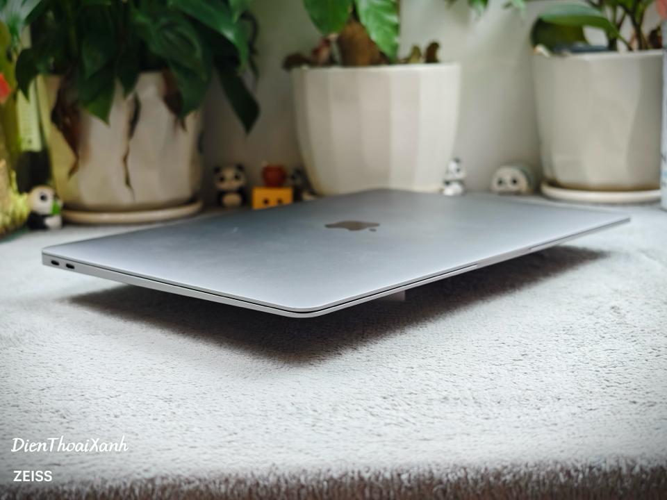 Macbook Air 2018 13 inch 8/128G - MJK77-duoc-ban-tai-Điện Thoại Xanh