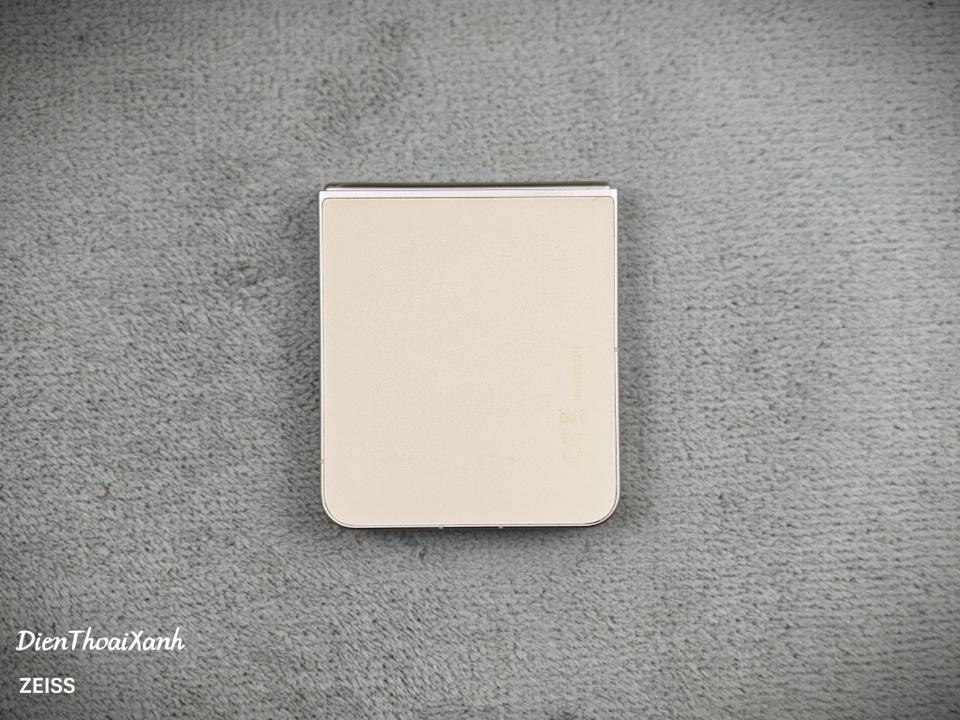 Nubia Flip 1 12/512G - 98013-duoc-ban-tai-Điện Thoại Xanh